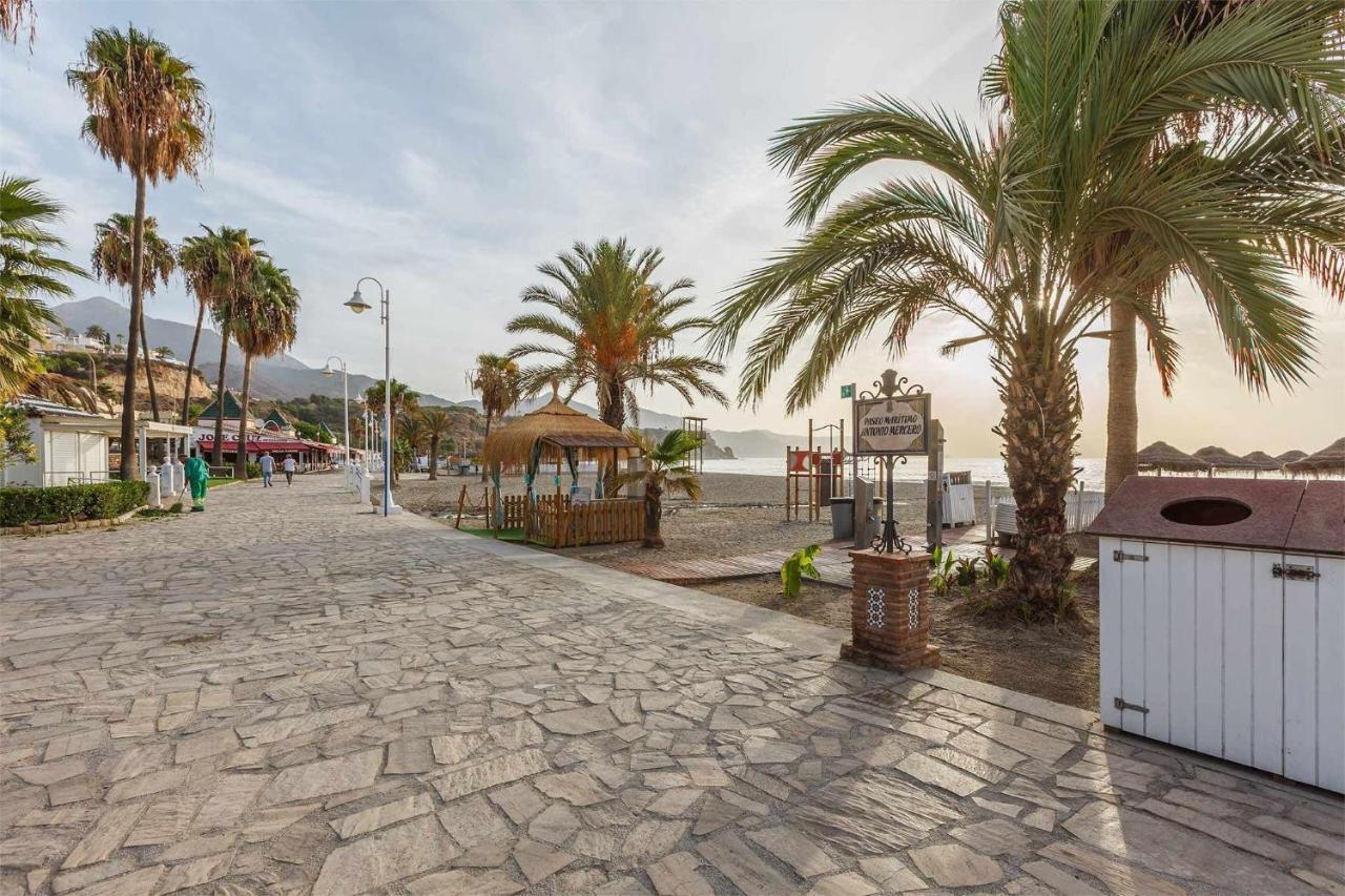 A&N Burriana Beach Nerja Buitenkant foto
