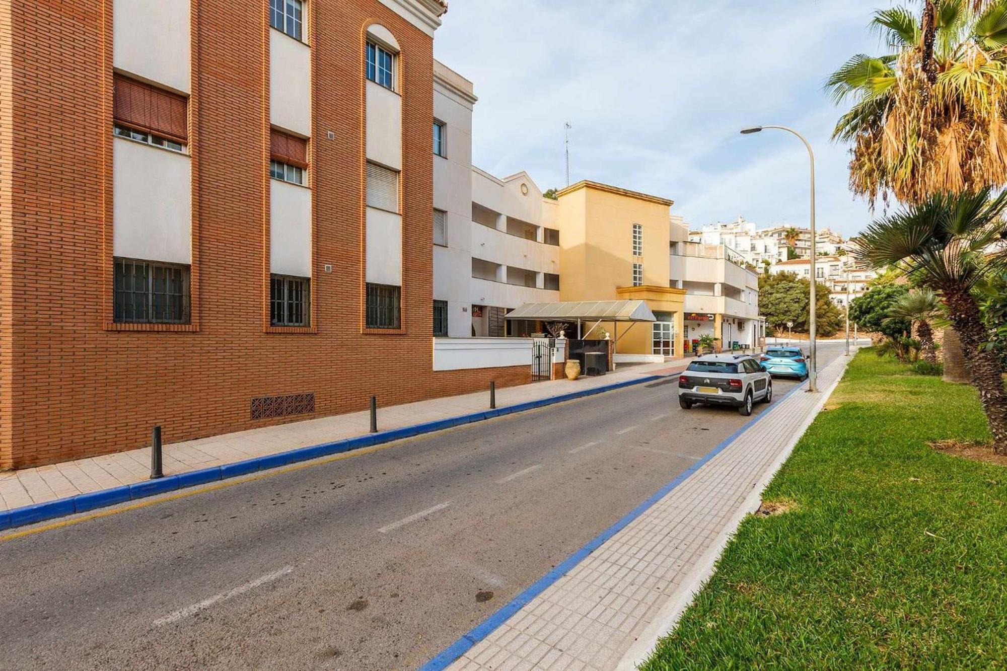 A&N Burriana Beach Nerja Buitenkant foto